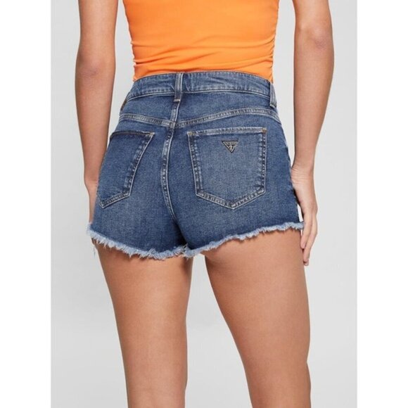 GUESS Vintage-Inspired Frayed Mom Denim Short 25 - Picture 3 of 10